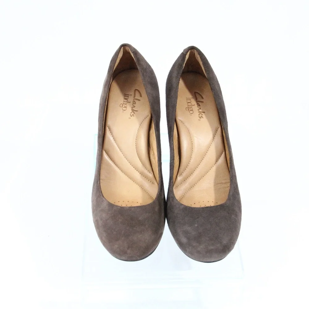 Clarks Brown Suede Pumps Women Heels - Picture 4 of 7